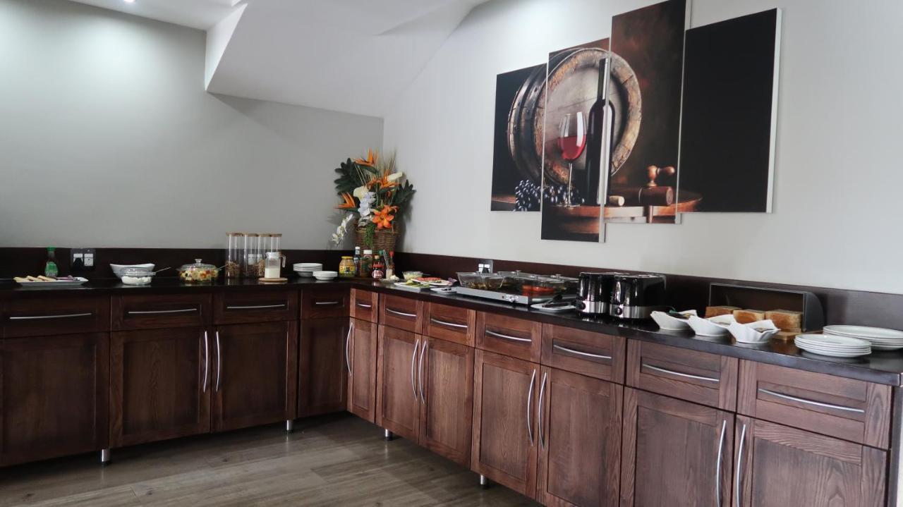 St Lucia Hilltop Guest House Екстериор снимка